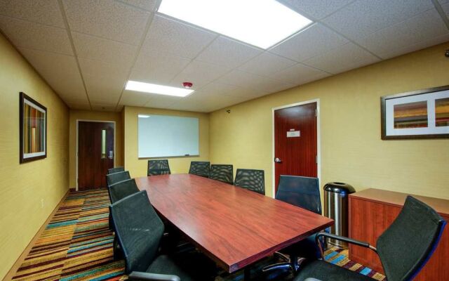 Fairfield Inn & Suites Raleigh Crabtree Valley
