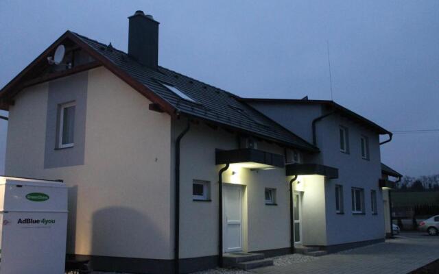 Pótkerék Motel