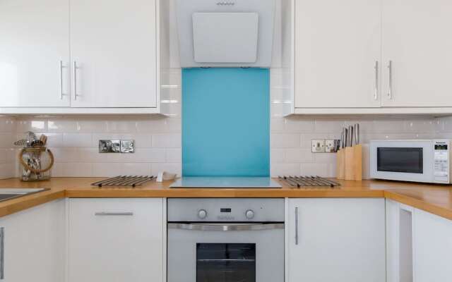 Two Bed Seafront Escape in East Wittering