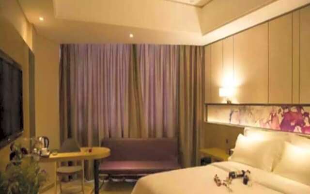 Lavande Hotel Yichang Dong Shan Street Branch