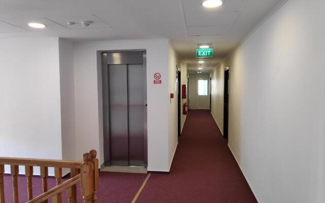 Hostel Caliman