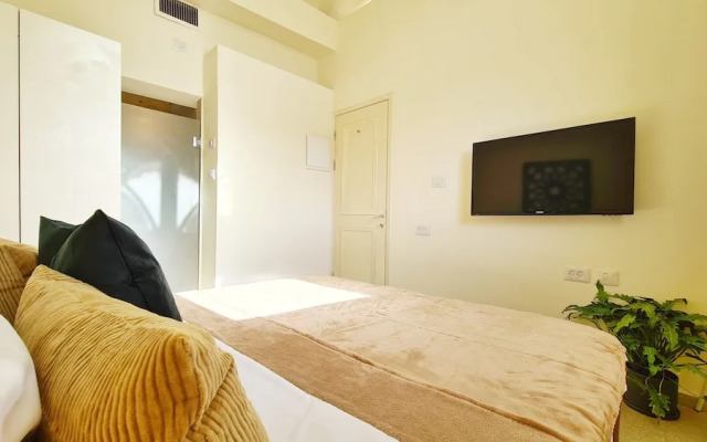 Pink & Blondie Jaffa - Smart Hotel by Loginn Tel Aviv