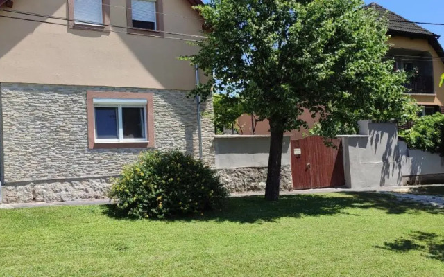 Lugas Apartman