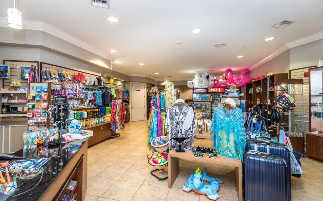 Spring Lakeview 3 Bedroom Condo by RedAwning