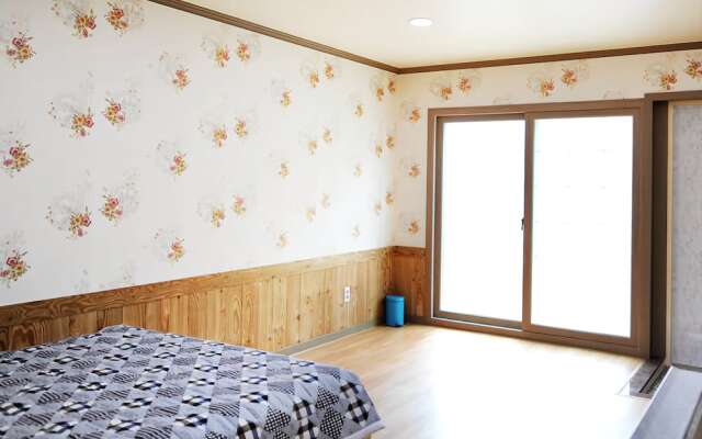 Tongyeong Hanin Pension