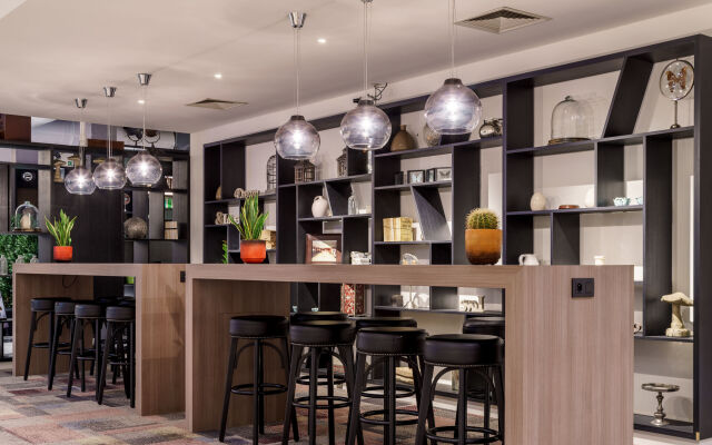 Holiday Inn Brussels Airport by IHG