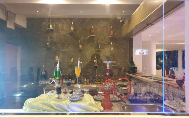 Hotel Eden Garden