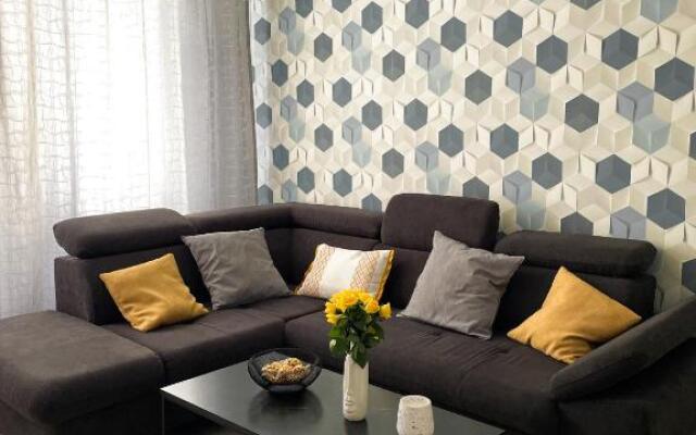 APARTAMENT 3 camere Neptun