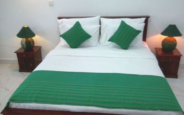 Green Tulip Hotel Kandy