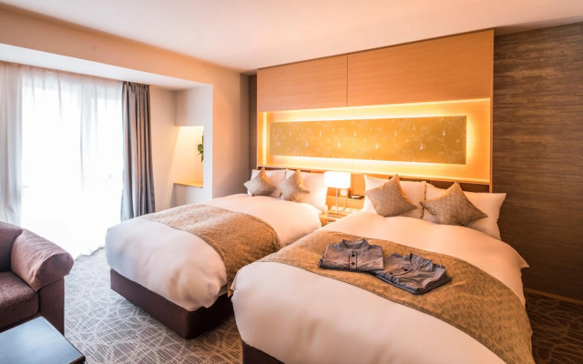 Kyoto Shinmachi Rokkaku Hotel grandereverie