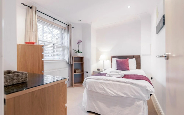 Roomspace Apartments -Sandfield Court