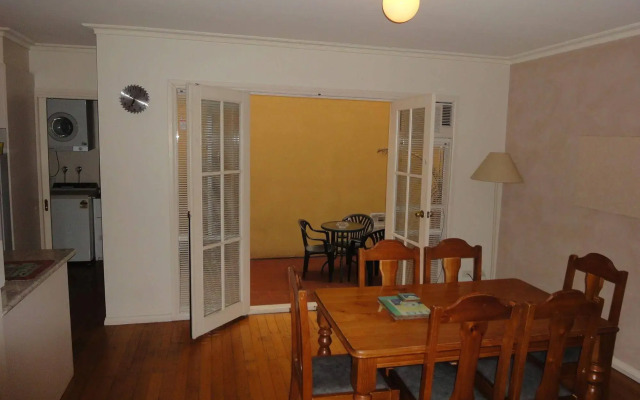 Moonee Valley Views Apartments