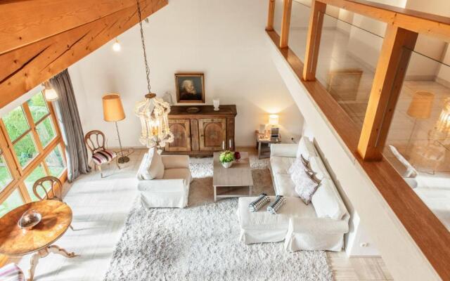 The Alpine Apartment