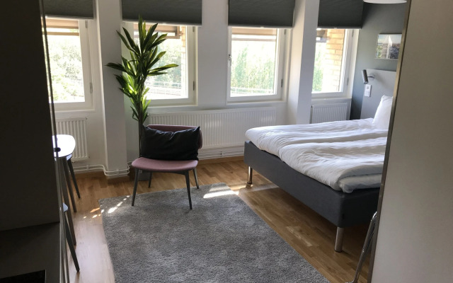 First Hotel The Studio