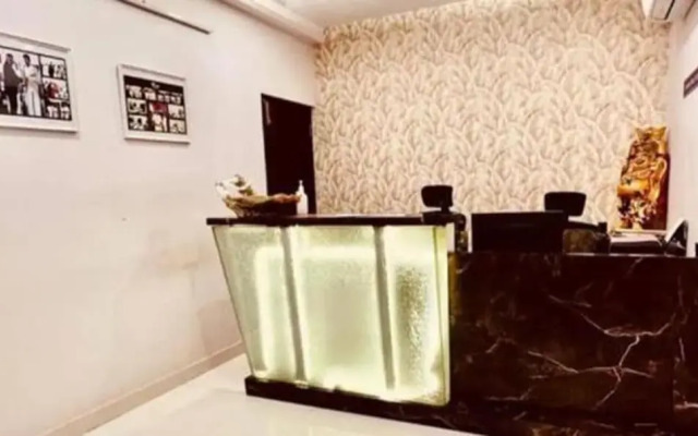 Fabhotel I Live Inn