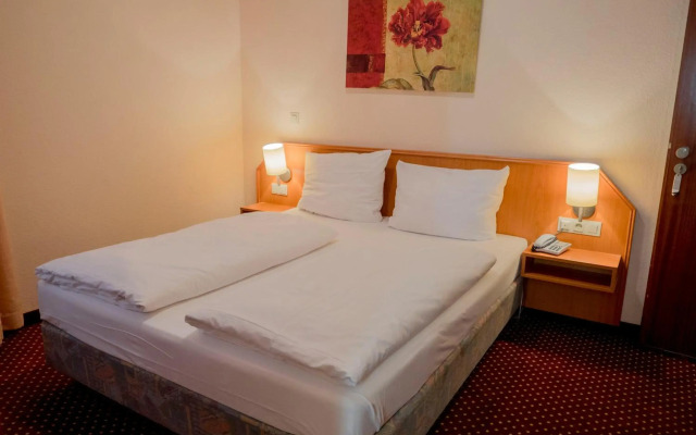 Hotel Lumen am Hauptbahnhof