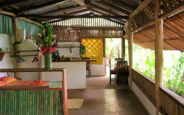 Playa Escondida Lodge
