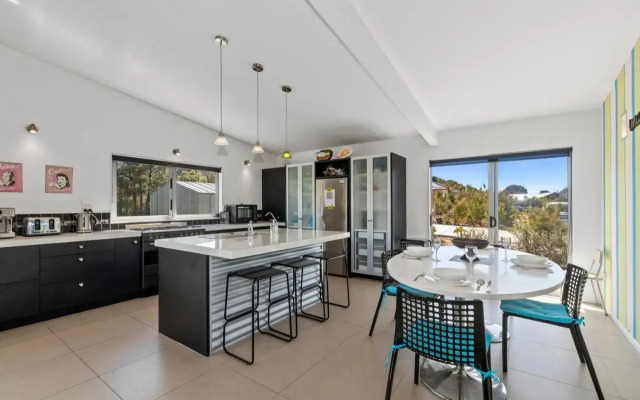 Seabreeze Bach - Mangawhai Heads Holiday Home