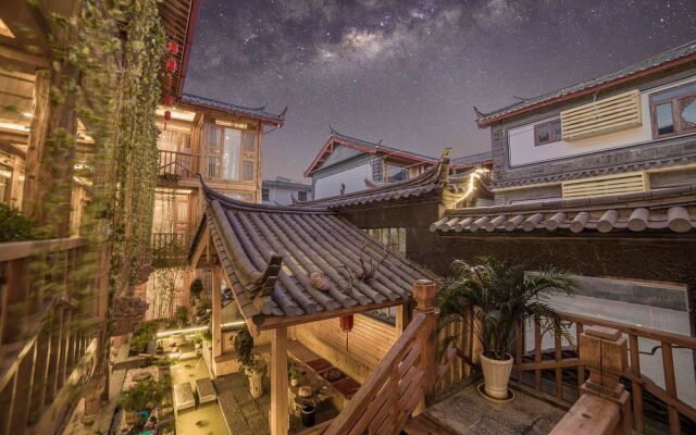 Love Inn Old Town Lijiang