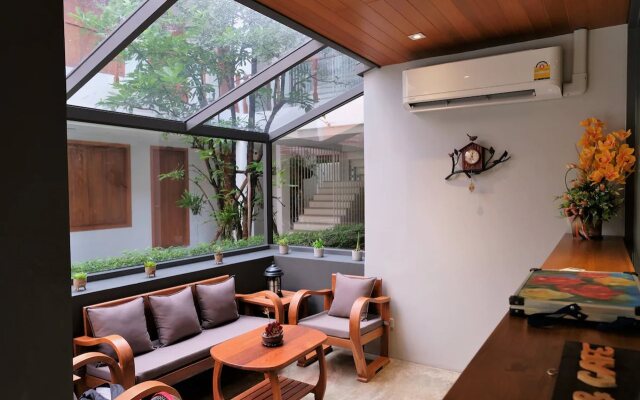 Vali Villa Bangkok