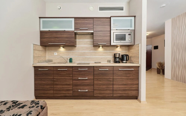 Modern Apartments Krawiecka by Renters