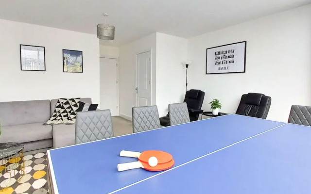 Last Minute Deals 4BR House of Four Chimneys