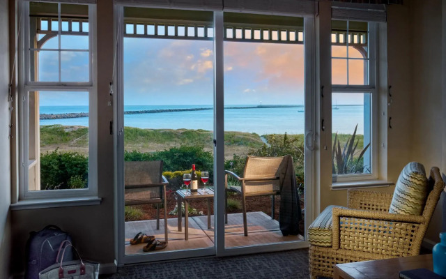 The Beach House Hotel Half Moon Bay