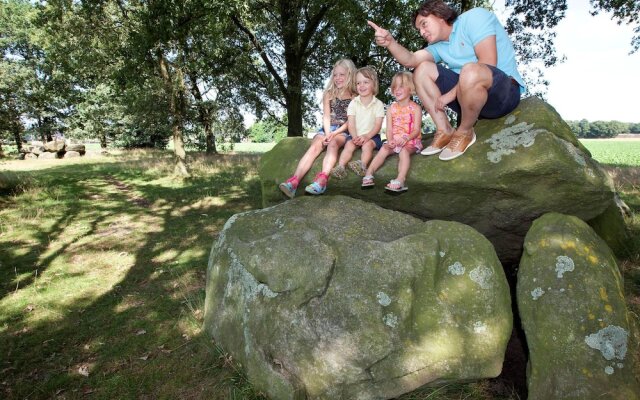 Alluring Chalet With Combi-microwave, Next to a Nature Reserve