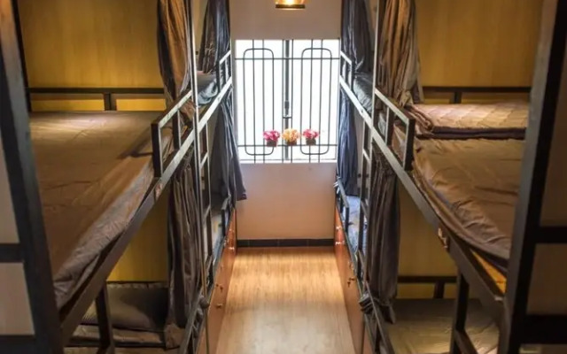 The Like Hostel & Cafe