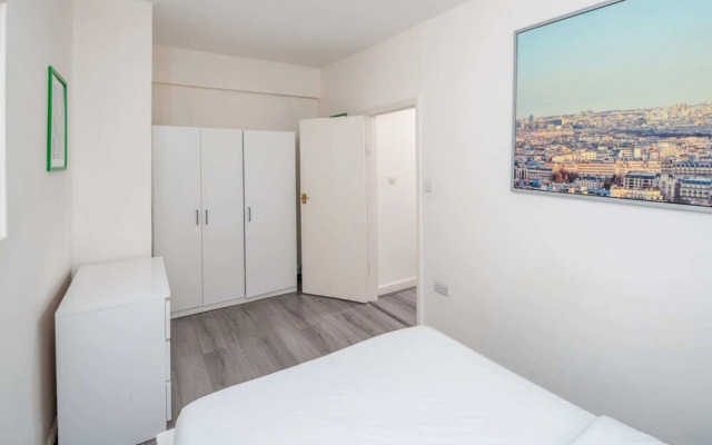 Contemporary 2 Bedroom Apartment in Angel