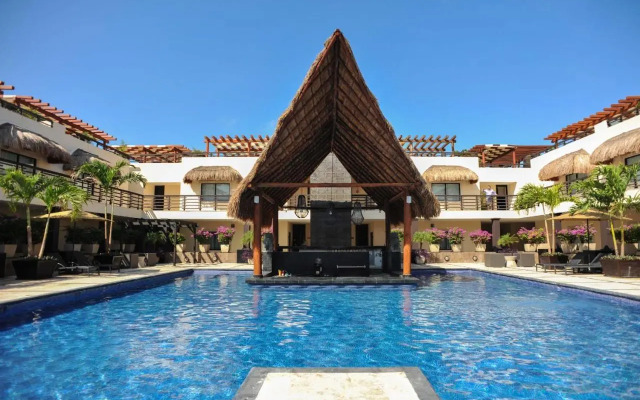 AT 2233 Amazing with Enormous Terrace & PrivatePool