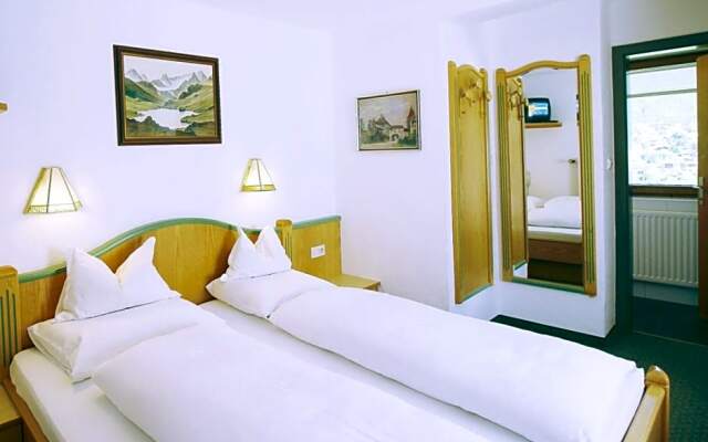 Heart Hotel Alpenheim