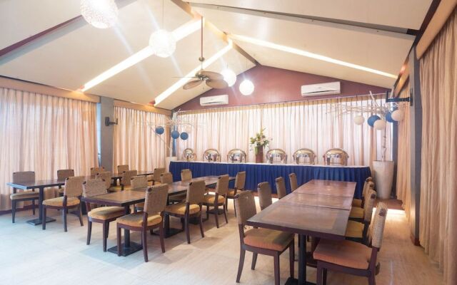 Oyo 159 San Remigio Pensionne Suites
