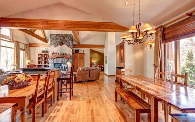 Fisherman's Paradise on Eagle River by RedAwning