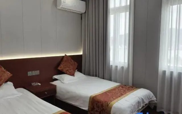 Huangjing Holiday Hotel