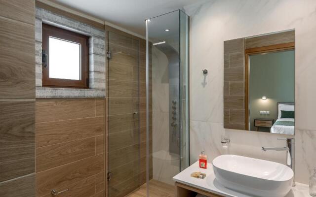 Aloni Villa, an Awe-Inspiring Retreat, By ThinkVilla