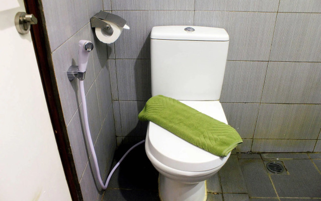 ZEN Rooms Lengkong Gatot Subroto