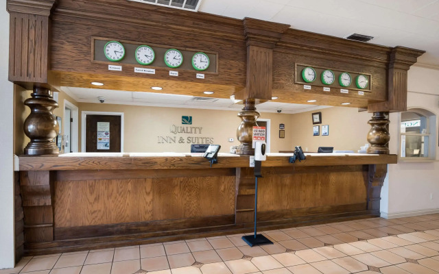 Quality Inn & Suites Lake Havasu City