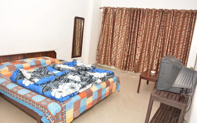 Hotel Drona