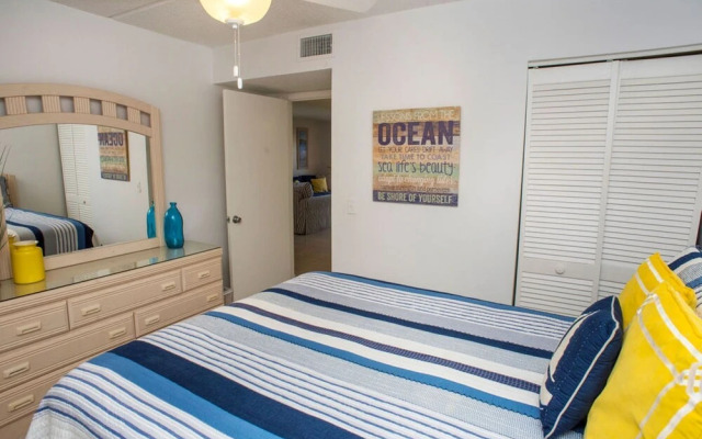 Unit 2101 - Ocean Racquet Club