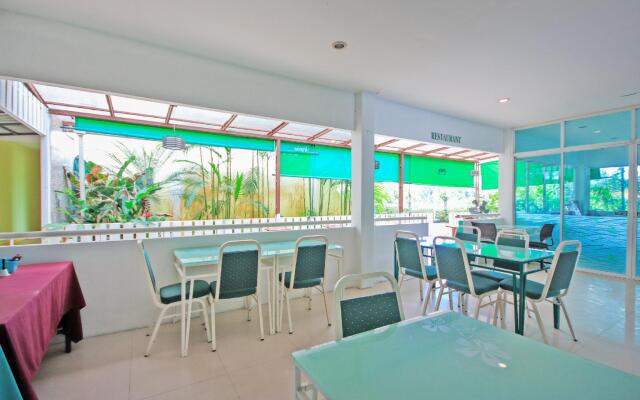 Phuket Airport Sonwa Resort