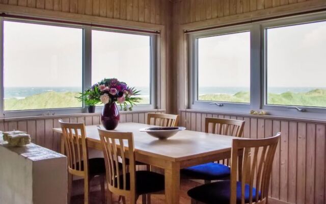 "Roel" - 100m from the sea in NW Jutland