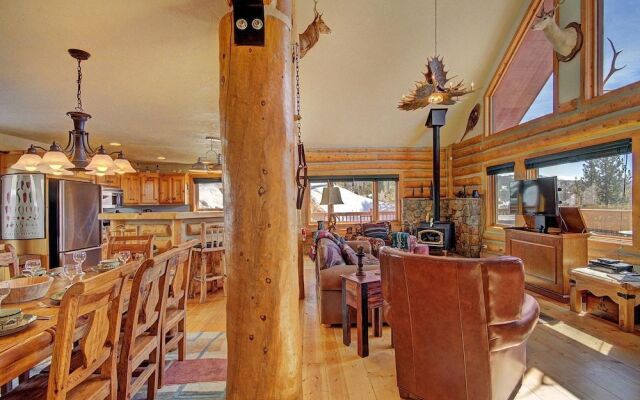 Barton Cabin by RedAwning