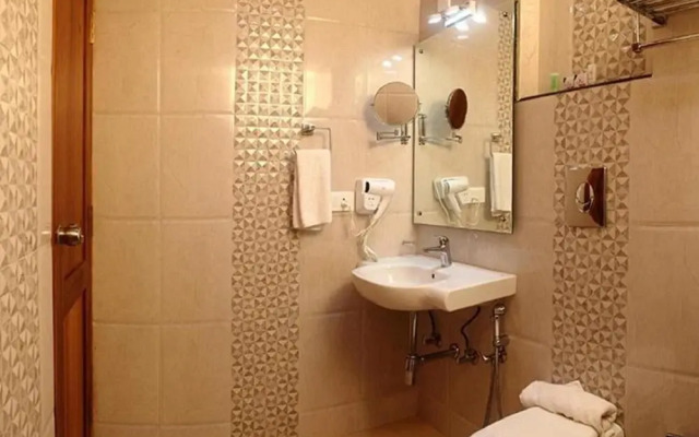 Vishnu Inn