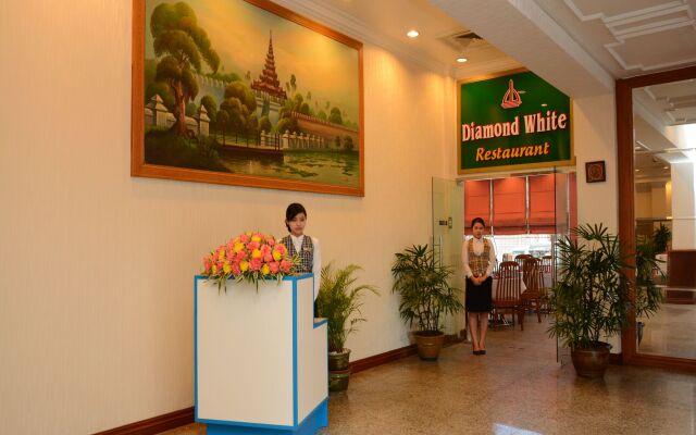 Central Hotel Yangon