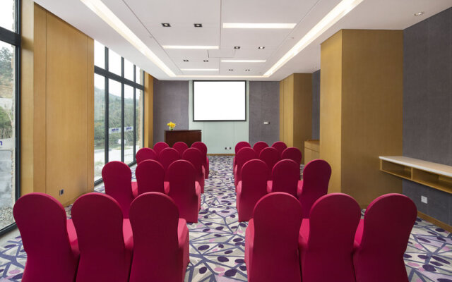 Park Inn by Radisson Libo