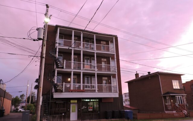 Apartment On Lambert Street