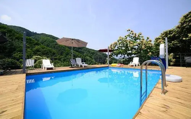 Gapyeong Kona Pension