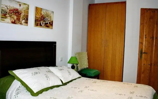 Apartamentos Turisticos Mirayuste