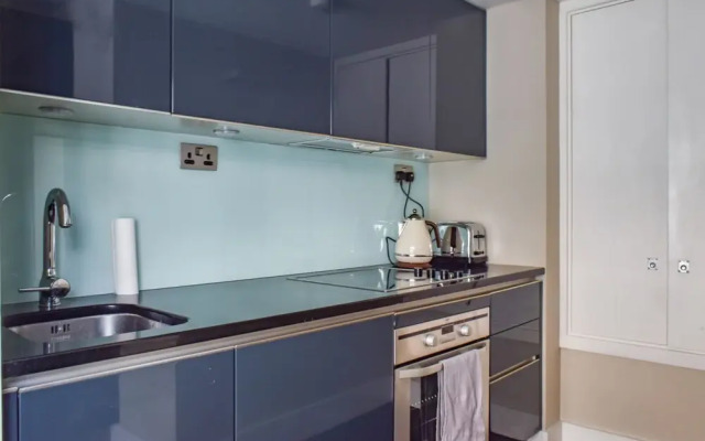 Bright 1 Bedroom Flat Near Farringdon